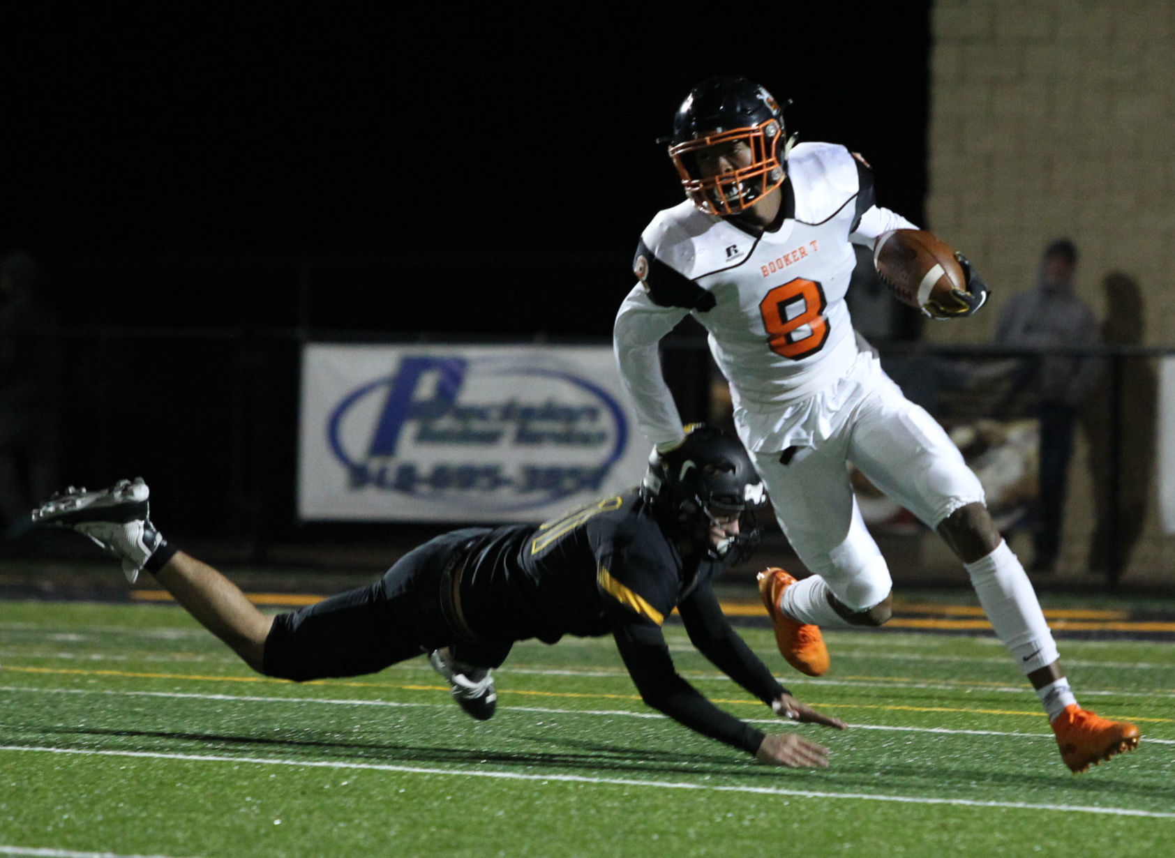 Booker T. Washington 34, Sand Springs 7